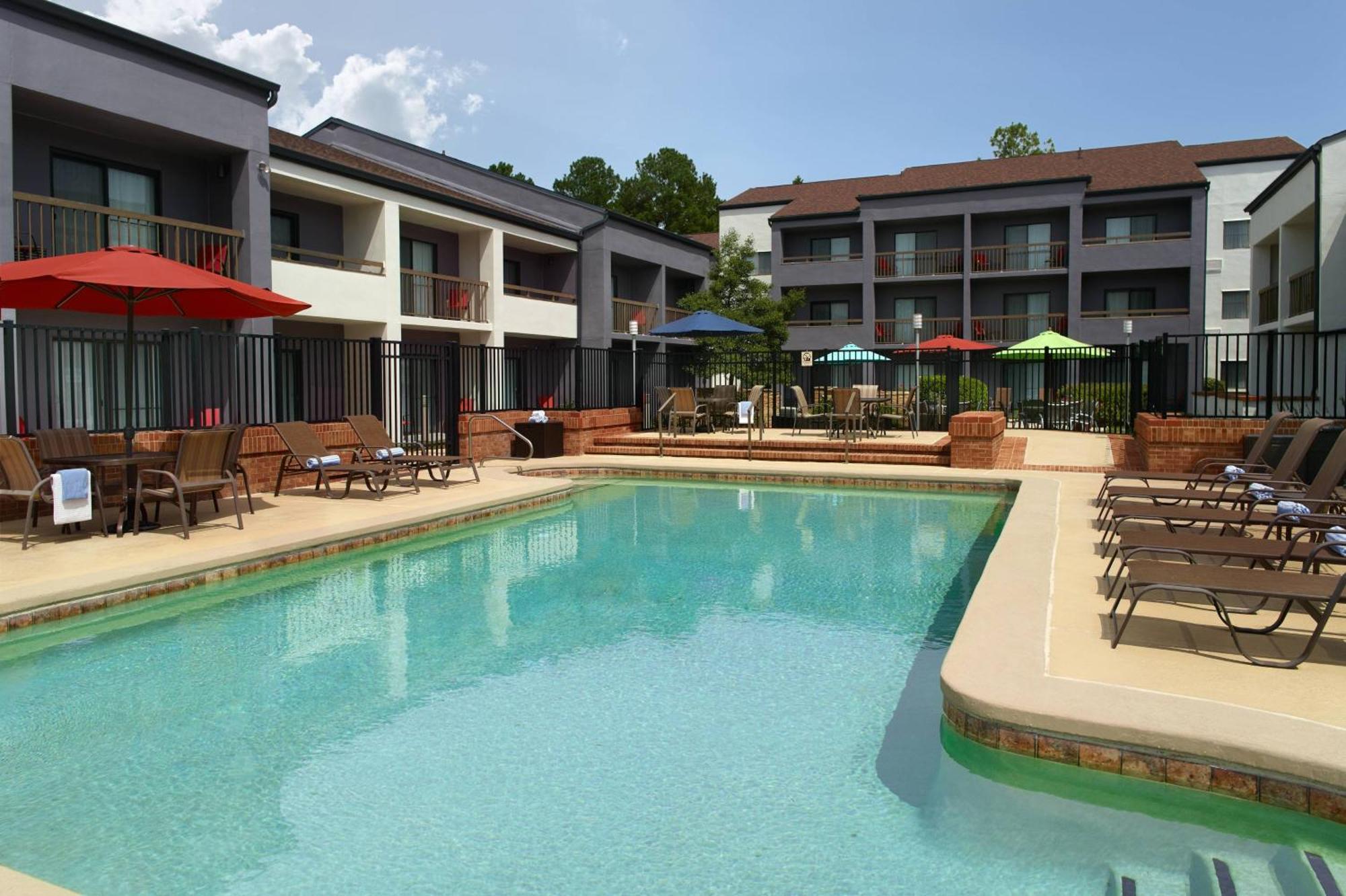 Hotel Courtyard By Marriott Raleigh Midtown Zewnętrze zdjęcie
