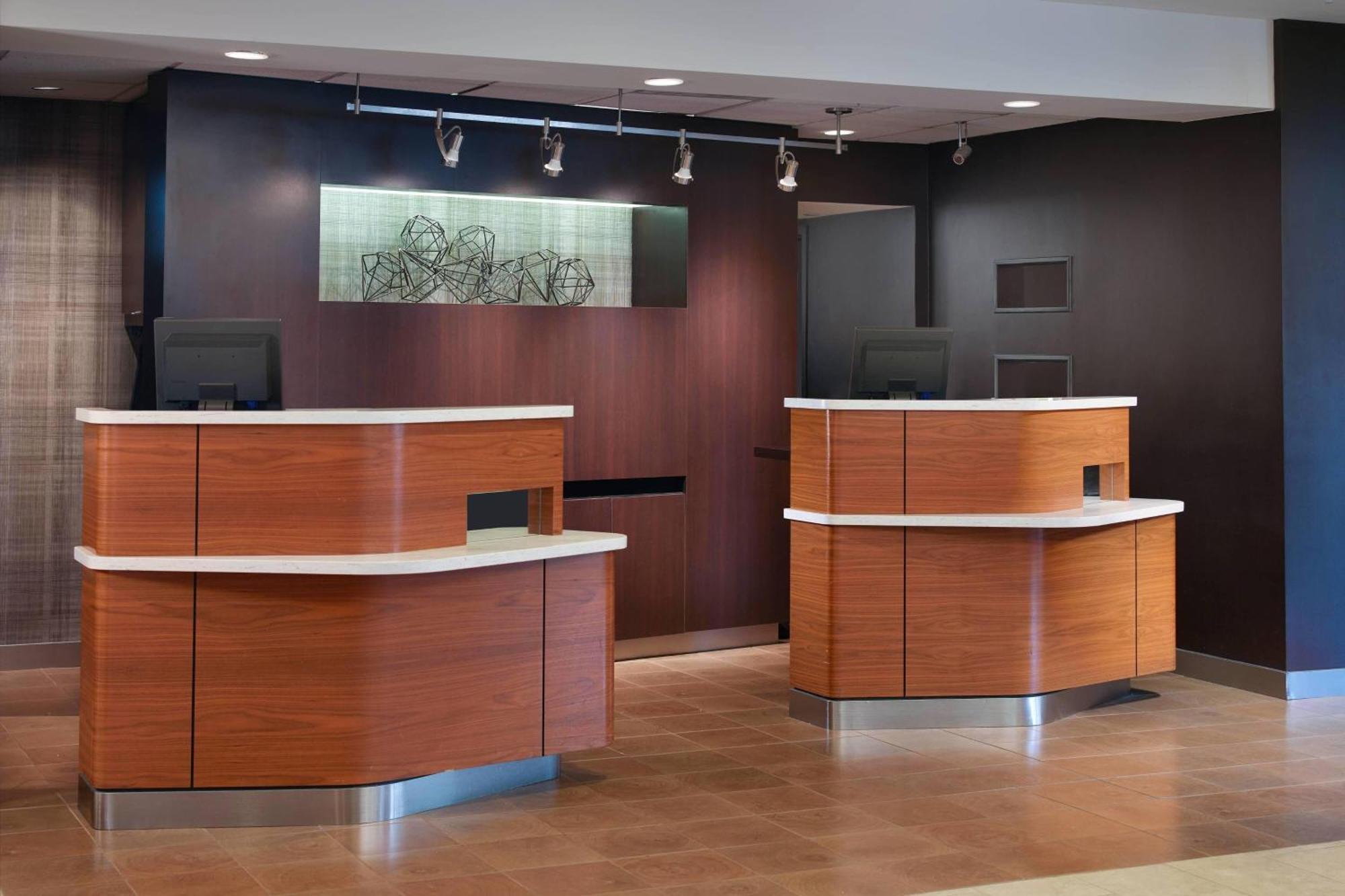 Hotel Courtyard By Marriott Raleigh Midtown Zewnętrze zdjęcie